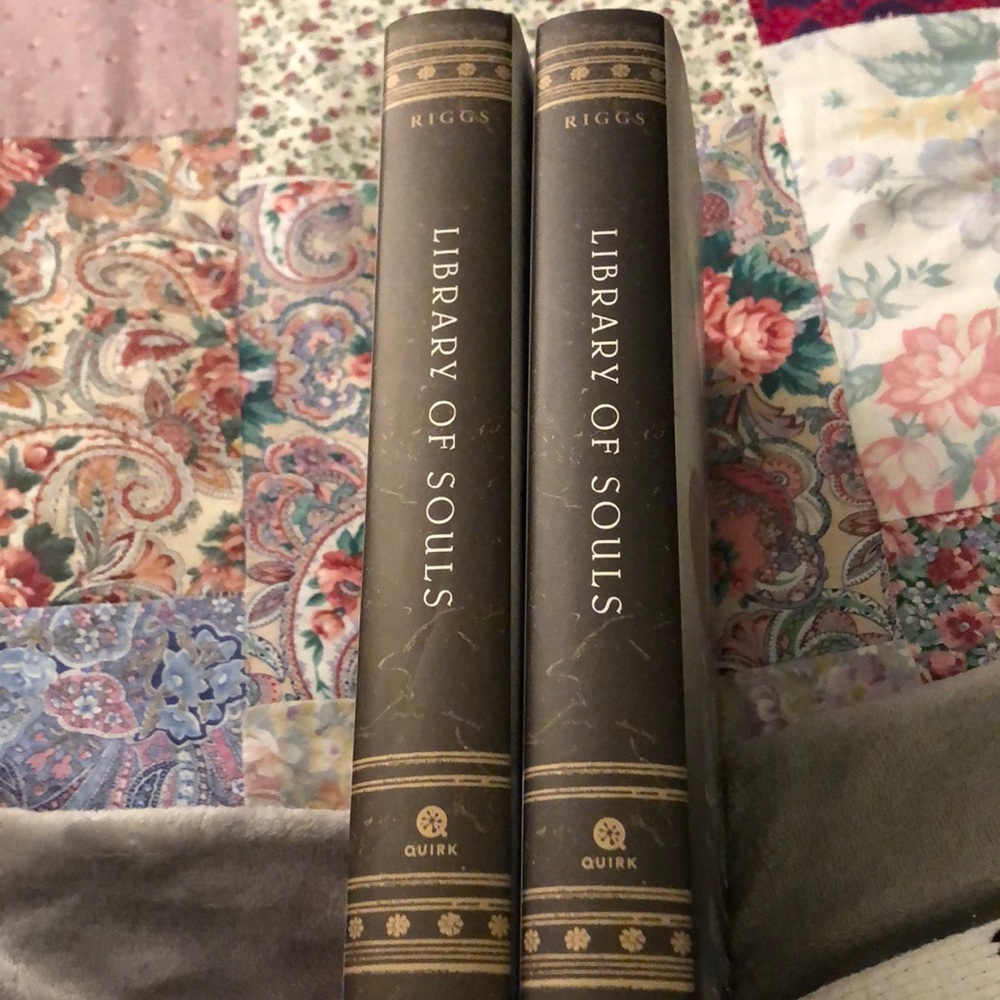 Library of Souls by Ransom Riggs - Picture 4 of 4